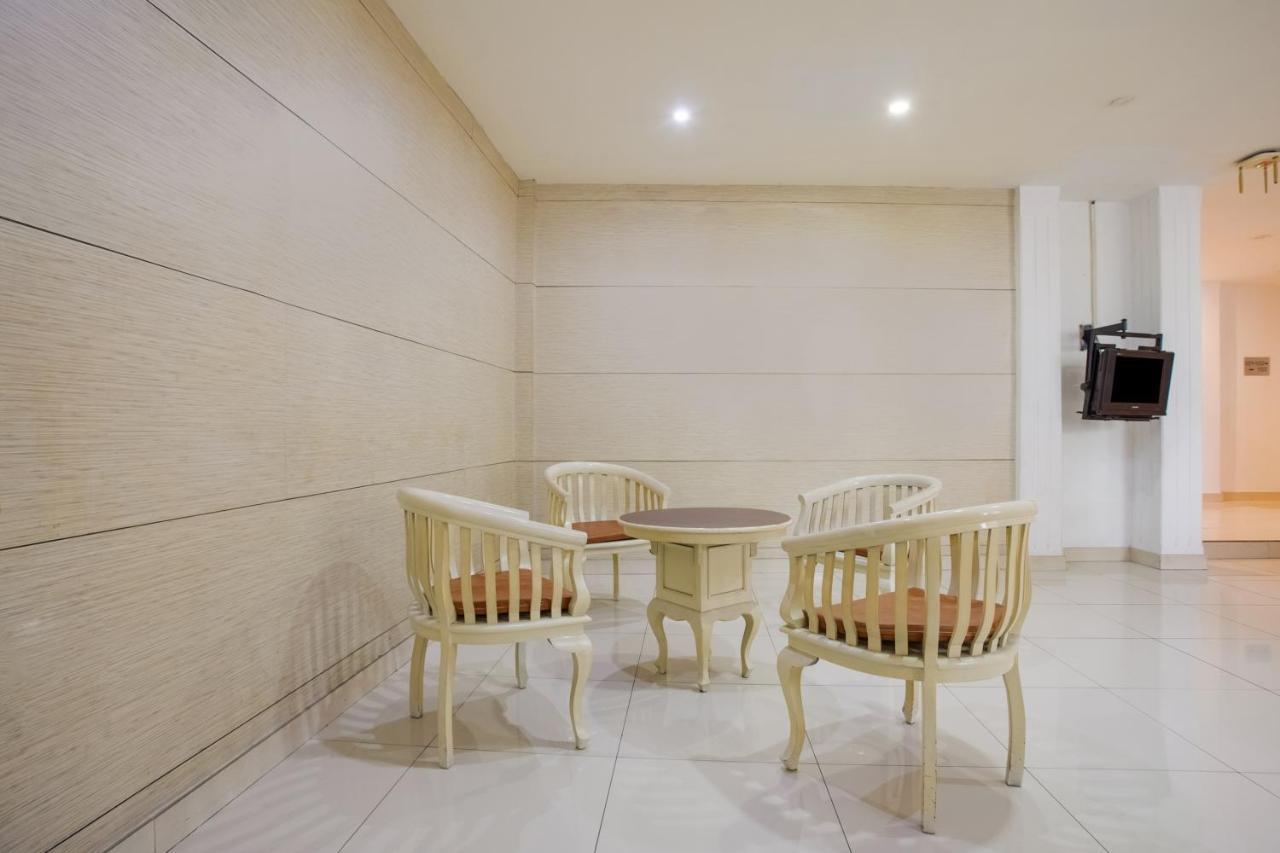 โอโย 3743 กาเนีย โฮเทล Hotel บันดุง ภายนอก รูปภาพ